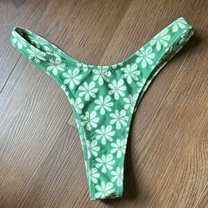 Lahana Swim Green Daisy Bikini Bottom S